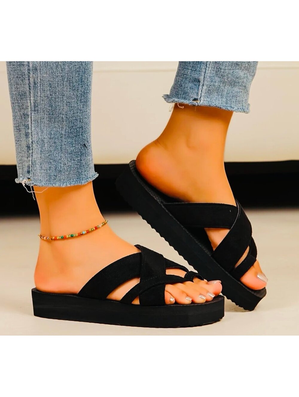 New - Gorgeous -Microfiber Faux Leather Crisscross Sandals -Black -Size 8